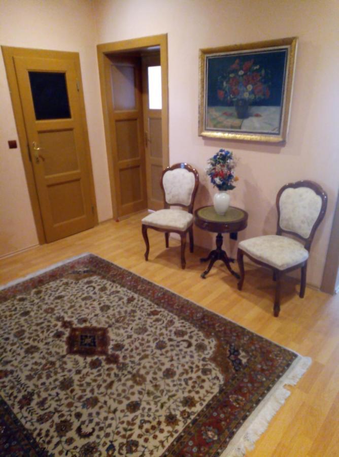 Kamil Apartments, Lux, 95M2 Karlovy Vary Luaran gambar