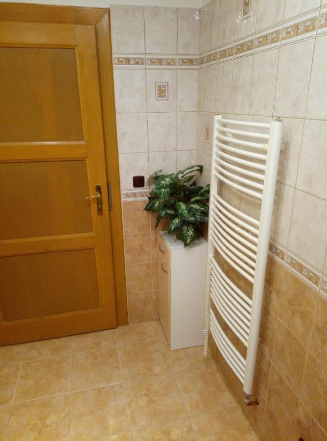 Kamil Apartments, Lux, 95M2 Karlovy Vary Luaran gambar