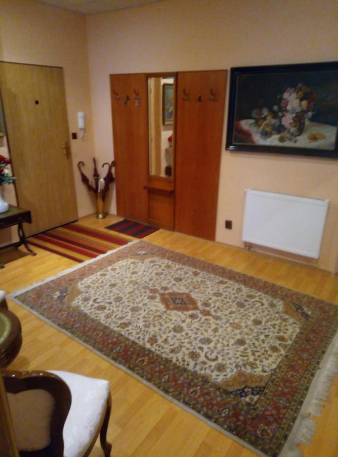 Kamil Apartments, Lux, 95M2 Karlovy Vary Luaran gambar