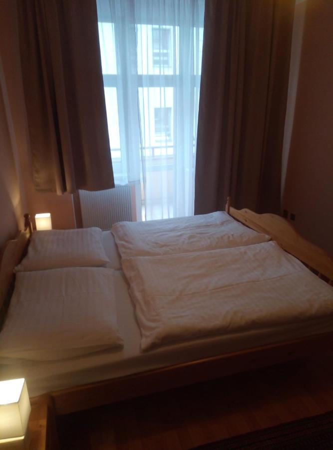 Kamil Apartments, Lux, 95M2 Karlovy Vary Luaran gambar