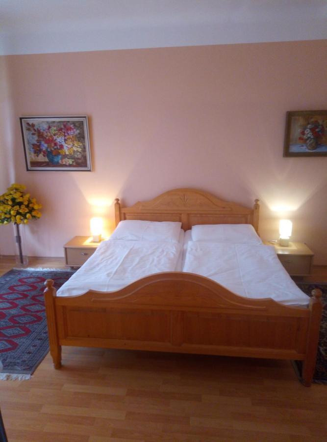 Kamil Apartments, Lux, 95M2 Karlovy Vary Luaran gambar